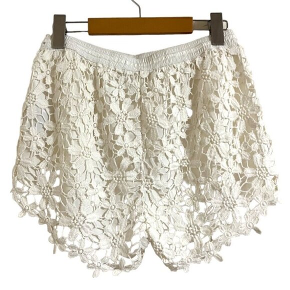 Abercrombie & Fitch Crochet Lace High Rise Boho Shorts - Picture 2 of 6